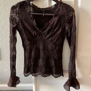 Donna long sleeve brown lace patterned top with cuffs - super fun!